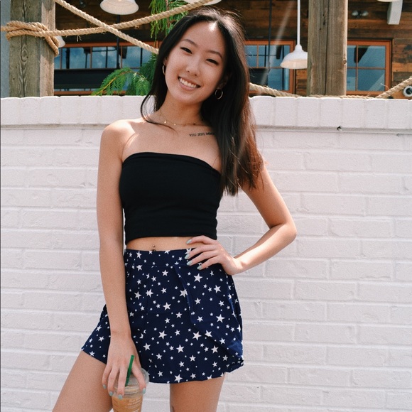 • Star Shorts • - Picture 3 of 3